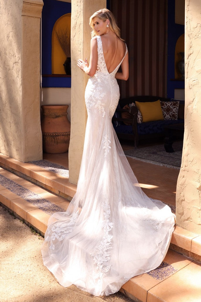 Avery Lace Wedding Gown | Andrea & Leo Couture A1072W